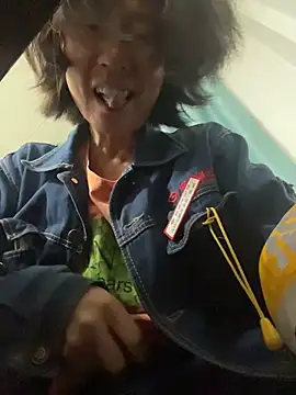 lilysister66 실시간 채팅방