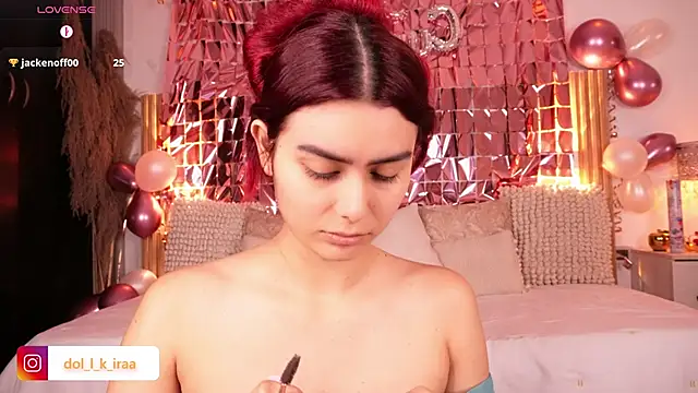 Doll_kira_ Adlı Modelin Canlı Sohbet Odası