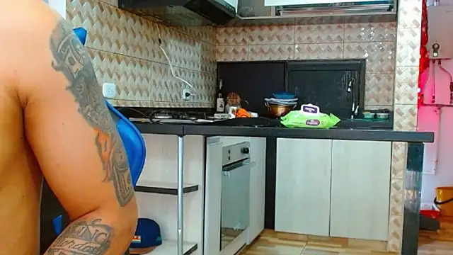 Chat soba uživo modela big--boss