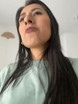 ELY_FE Live Chatrum