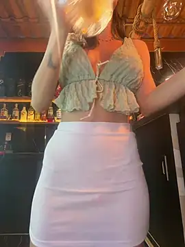 Živá chatovací místnost zelyramonvielly
