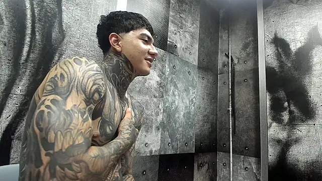 Gury_tattooのライブチャットルーム