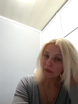 Chat ao vivo de MiaLove183
