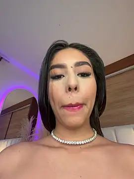 Rossie_Blooms чат на живо