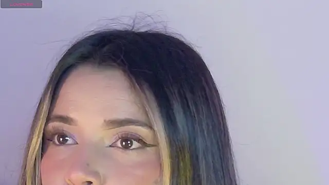 KylieVennet Cameră chat live