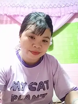 Xuka_lyss Adlı Modelin Canlı Sohbet Odası