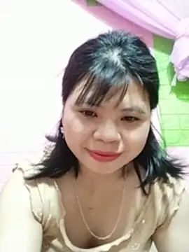 Xuka_lyss লাইভ চ্যাট রুম
