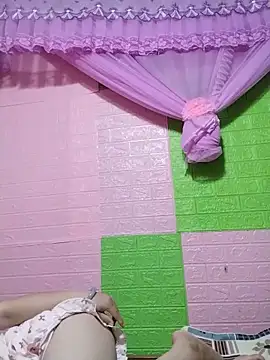 Xuka_lyss live-chat rom