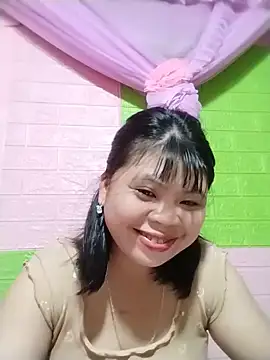 Xuka_lyss Adlı Modelin Canlı Sohbet Odası