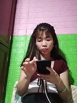 Chat soba uživo modela AmyLinee01