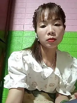 AmyLinee01 – live chatrum