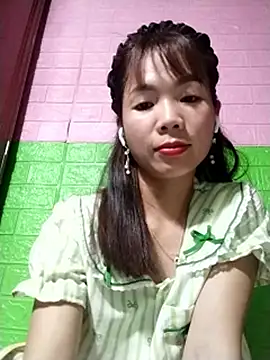 ห้องแชทสดของ AmyLinee01