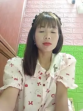 AmyLinee01n Live chat-huone