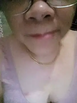 חדר צ'אט בשידור חי של Funsexy1