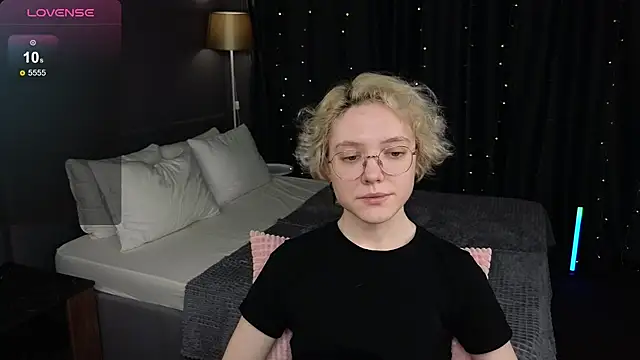 Živá chatovací místnost HottoKori