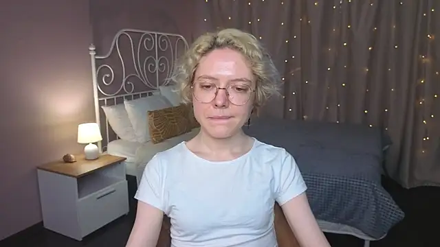 Pokój czatu na żywo – HottoKori