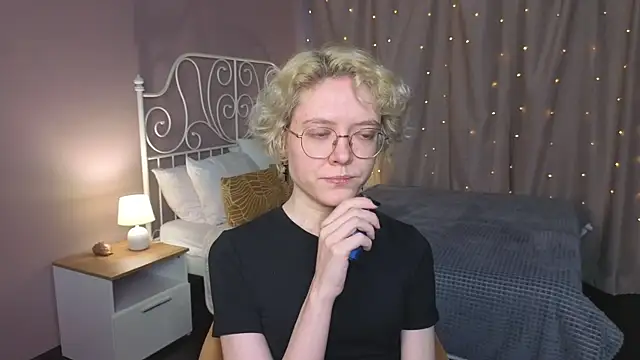 HottoKori's Live Chat Room