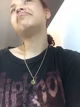 Megam_white Cameră chat live