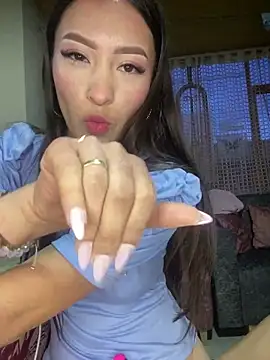 Онлайн чат Itze_Mua