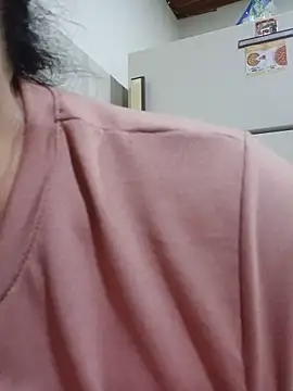 Zuleyka_69 élő chatszobája