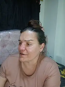 Zuleyka_69 Adlı Modelin Canlı Sohbet Odası