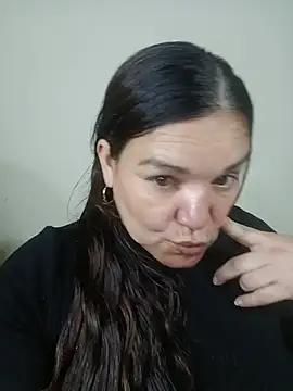 Zuleyka_69のライブチャットルーム