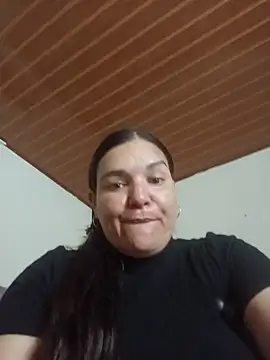 Zuleyka_69's Live Chat Room