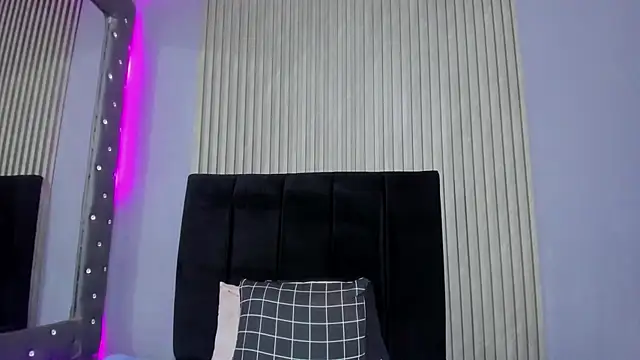 Paulinna_Curvy Live Chatrum