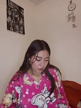 Sophia_amateur Live Chatraum