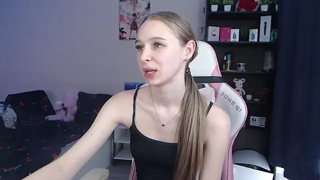 kitsune888 élő chatszobája
