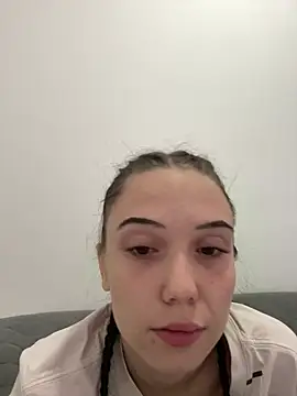 Živá chatovací místnost icedrosemarye
