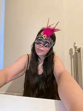 lilyums' Live Chat Room