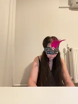 חדר צ'אט בשידור חי של lilyums