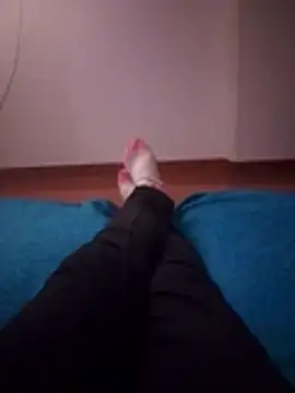 Pokój czatu na żywo – Laisha56