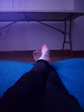 Laisha56 Adlı Modelin Canlı Sohbet Odası