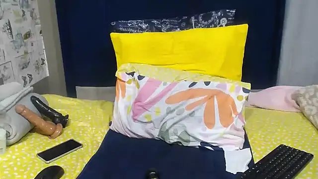 Živá chatovací místnost Candylips22
