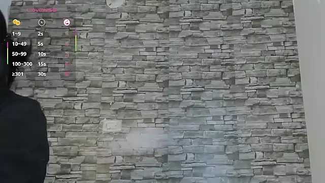 Lilith_moonx élő chatszobája