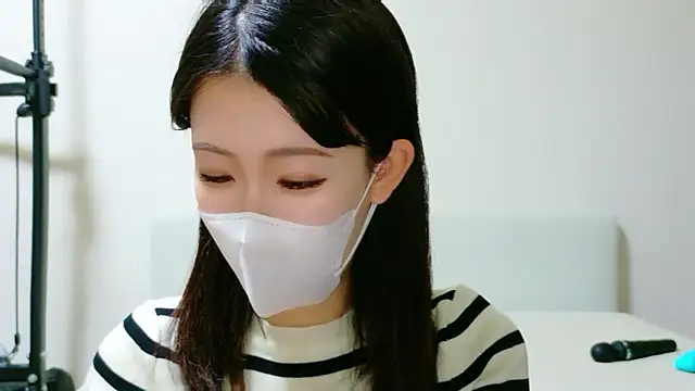 maya_chan_desu Adlı Modelin Canlı Sohbet Odası