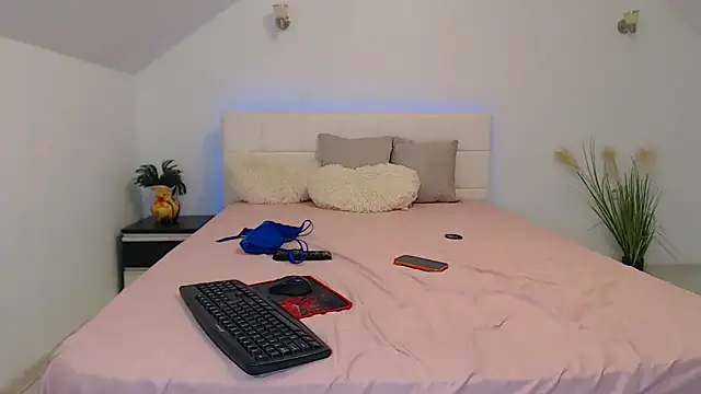 Lenadream30 чат на живо