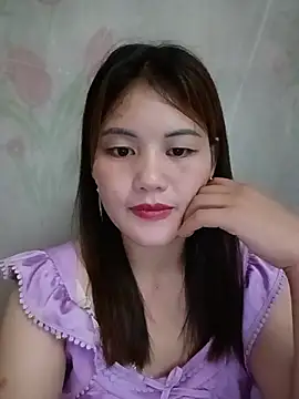 meg_06 Adlı Modelin Canlı Sohbet Odası
