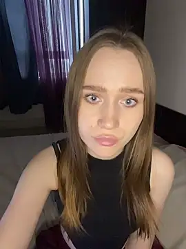 Mary_Smitty Adlı Modelin Canlı Sohbet Odası