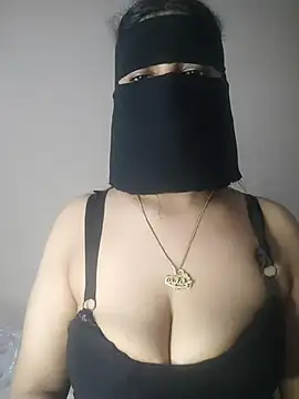 Živá chatovací místnost Yasmin_Oh