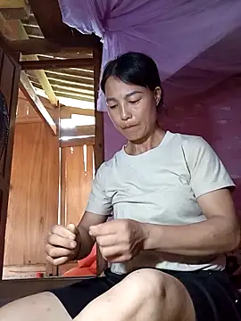 -Numin- Live Chatraum