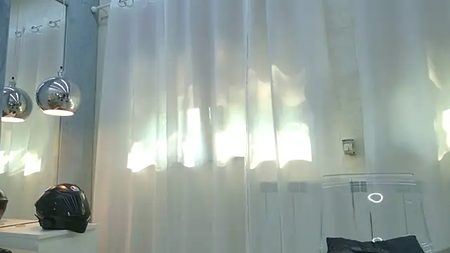christahot 现场聊天室