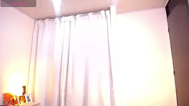 Alanaa_Sofiaのライブチャット ルーム