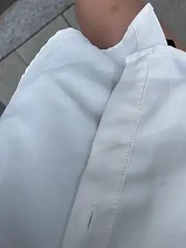 חדר צ'אט בשידור חי של Lola666999
