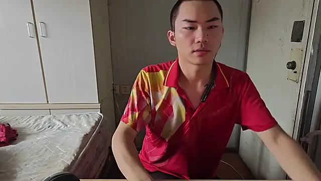 dyjdddttj 现场性爱视讯表演