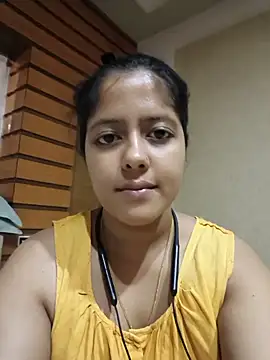 Aditi_sarkar Adlı Modelin Canlı Sohbet Odası