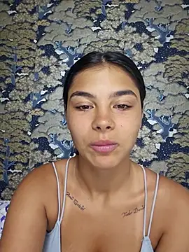 Crissdesire Live chatroom