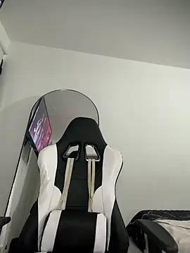 Valerie-S Adlı Modelin Canlı Sohbet Odası